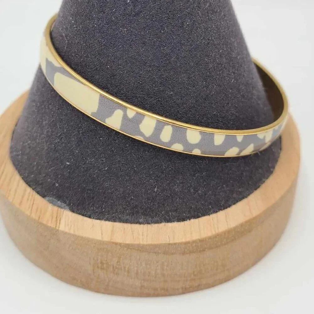 J Crew Taupe White Gold Tone Enamel Bangle NWOT!